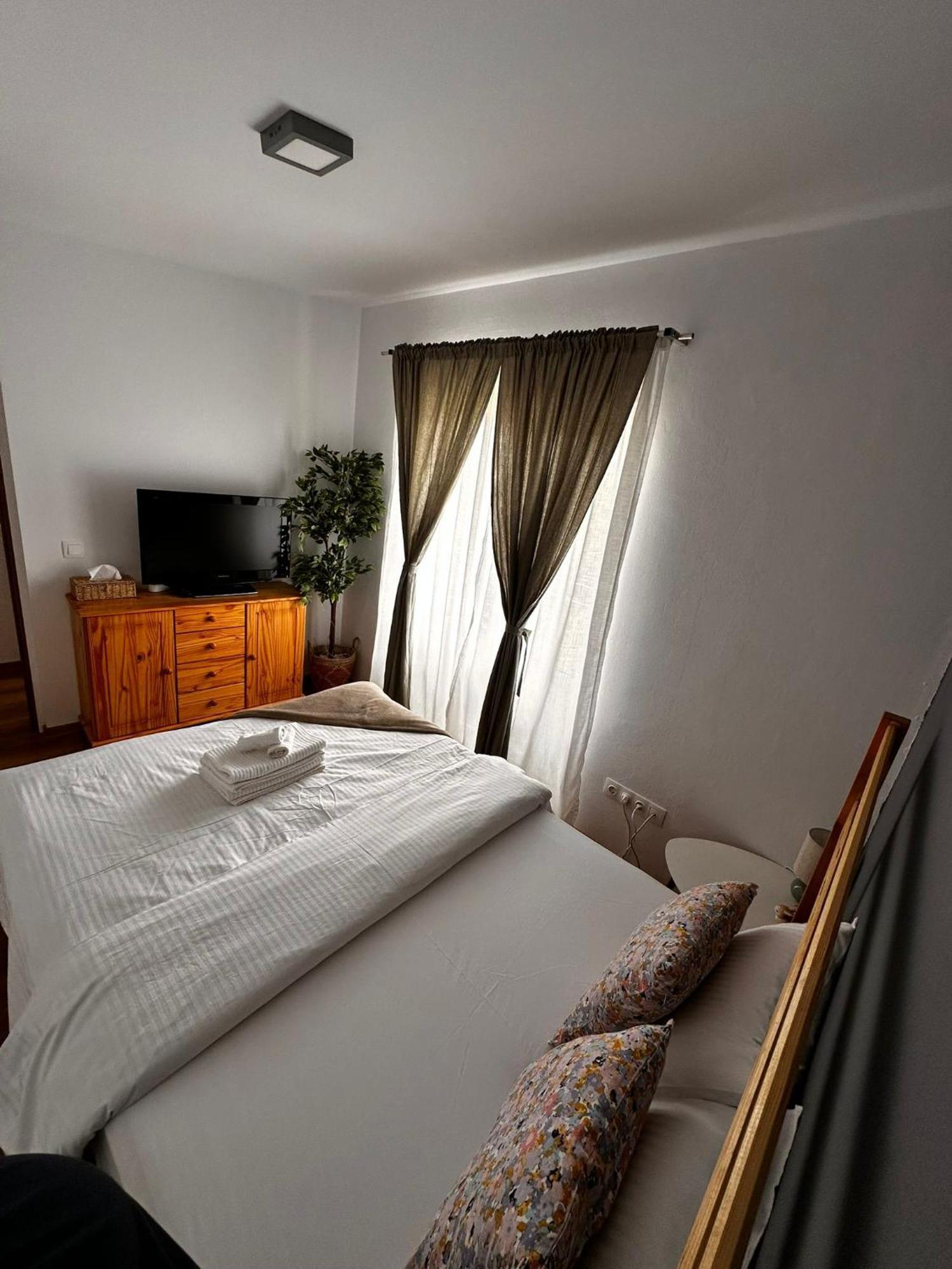Wanderlust Cottage Avrig Bagian luar foto